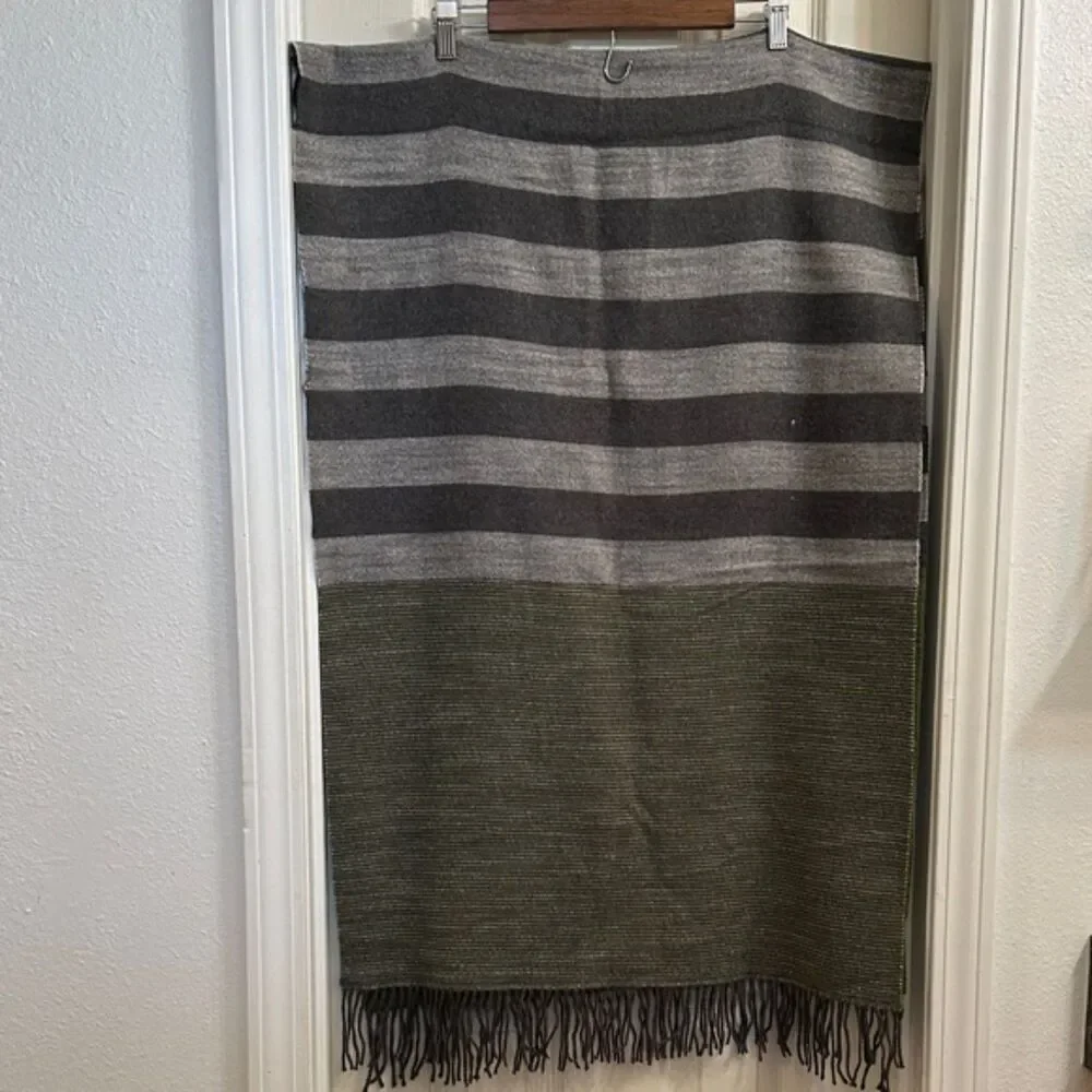 Echo Wool Rectangle Scar Soft Neck Warmer Fringe Stripe Professional Green Gray